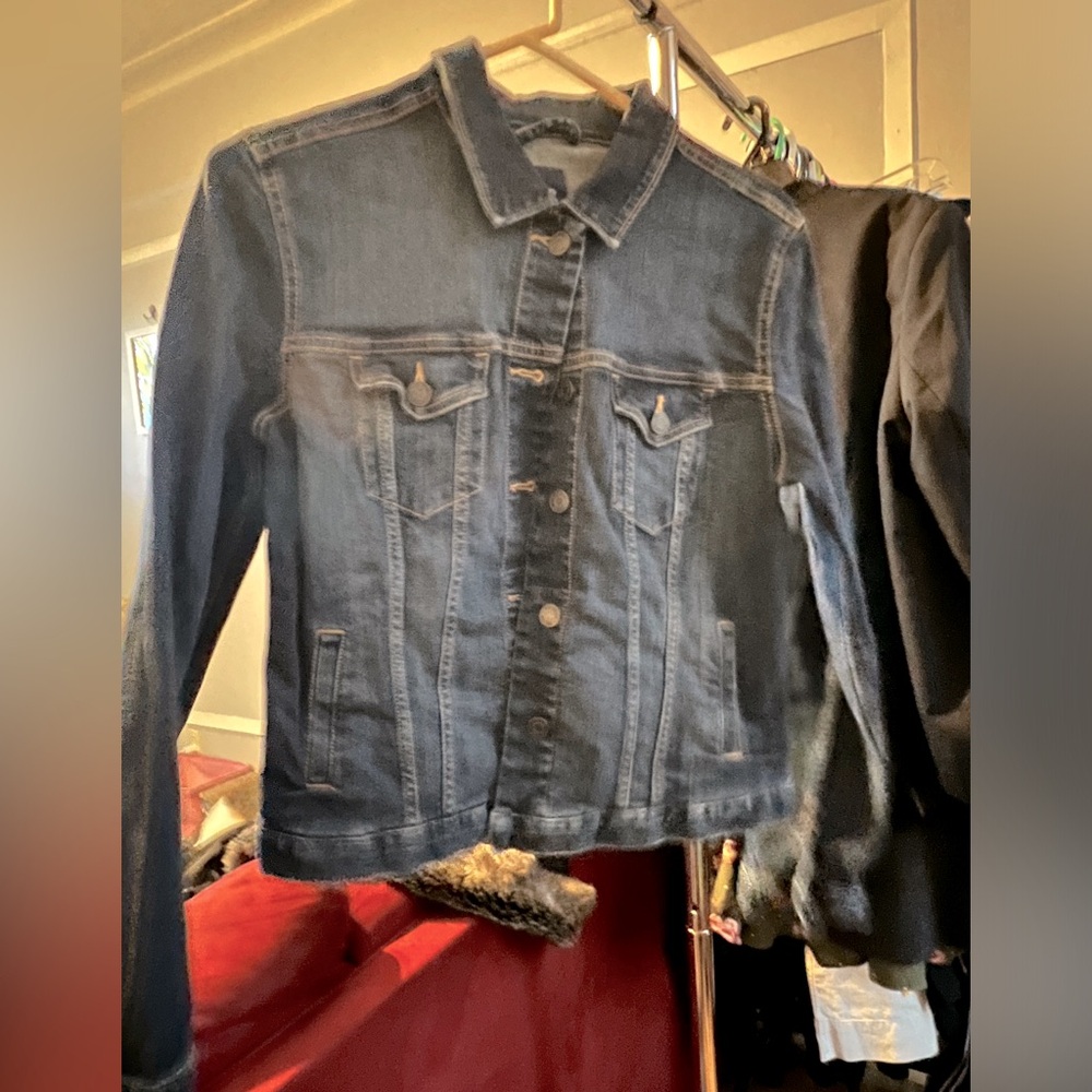 Gap Jean Jacket. Size M